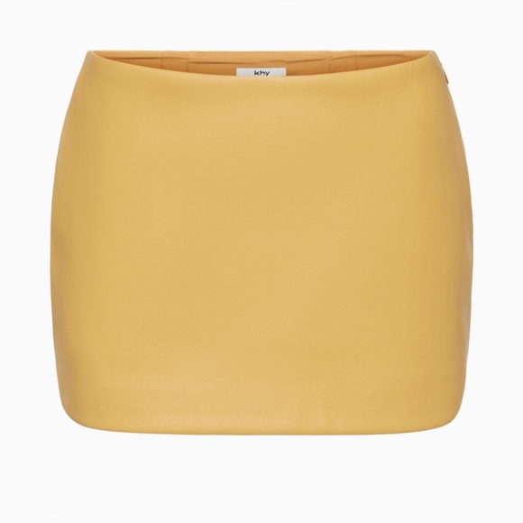 Women's Tan Blazer Suit Jacket - Picture 3 of 4